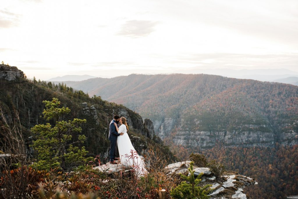 Lewis_Lewis_Easterday Creative_Brittany + Riley Elopement-1061_big