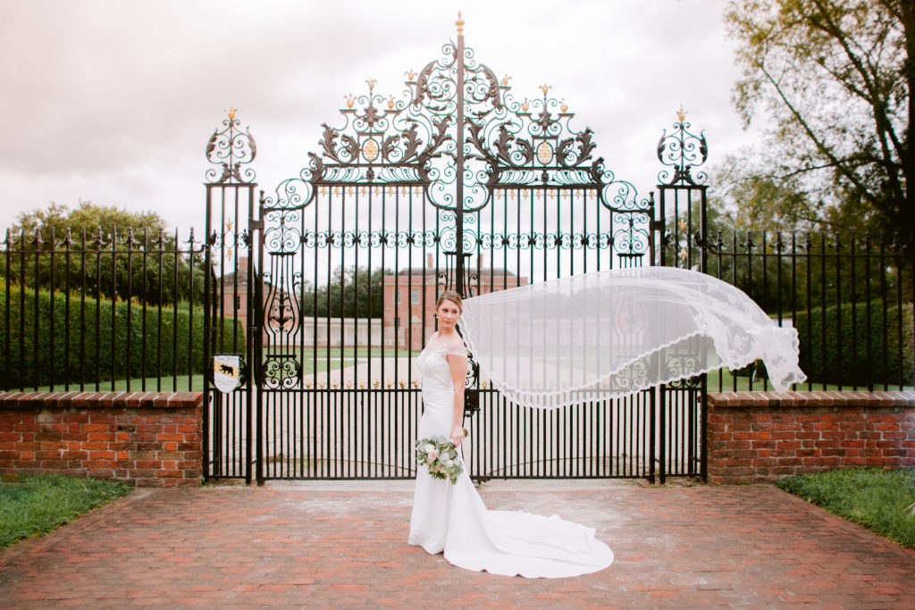 tryonbridalsession_carolinecarrier_060
